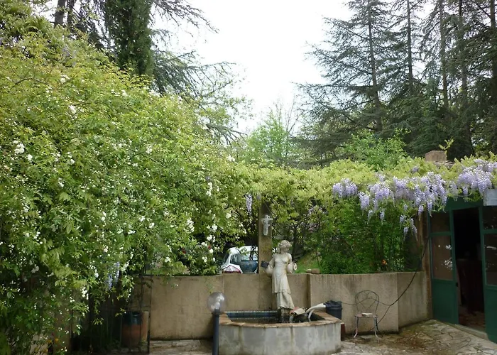 Les Bruyeres D'hôte De Charme Calme Assuré